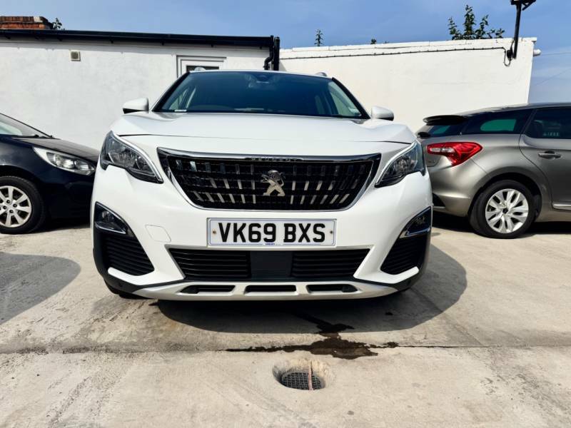 Peugeot 3008 1.2 Puretech Allure White #2
