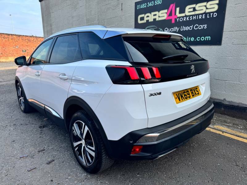 Peugeot 3008 1.2 Puretech Allure White #6