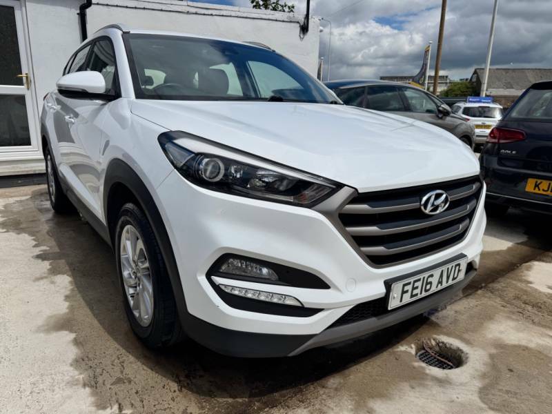 Hyundai Tucson 1.7 Crdi Blue Drive Se Nav 2Wd White #6