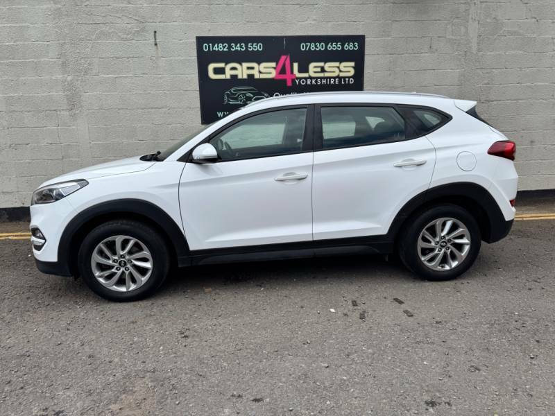 Hyundai Tucson 1.7 Crdi Blue Drive Se Nav 2Wd White #4