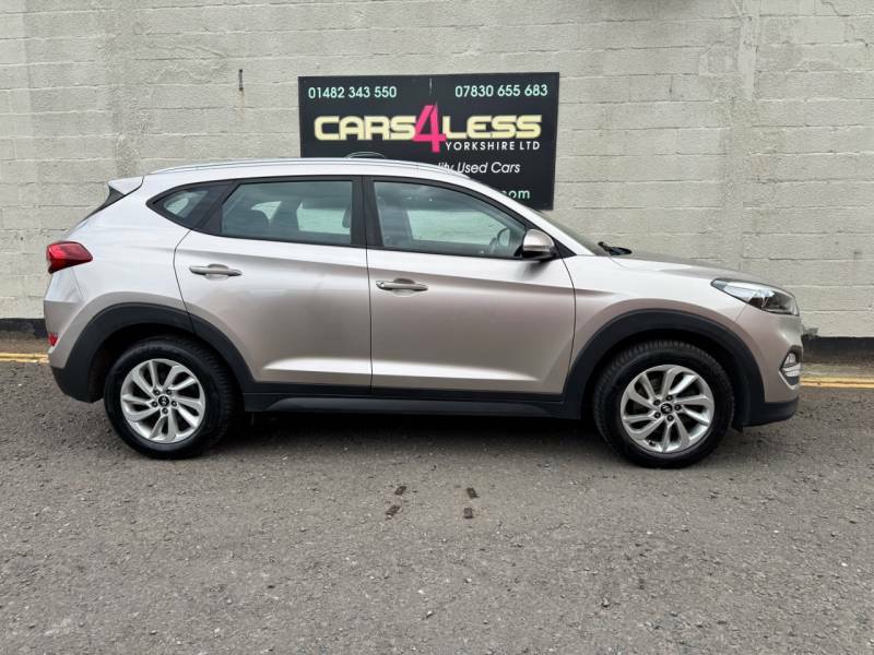 Hyundai Tucson 1.7 Crdi Blue Drive Se Nav 2Wd Beige #4