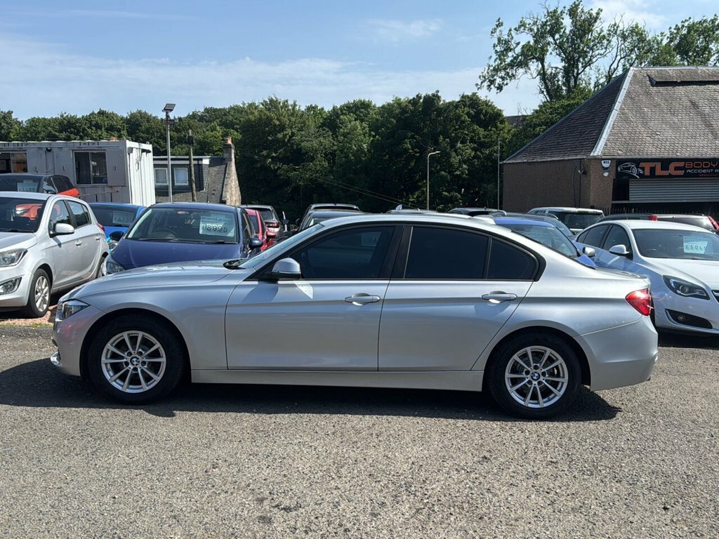 BMW 3 Series 2L Ed Plus PX16LWO Silver #4