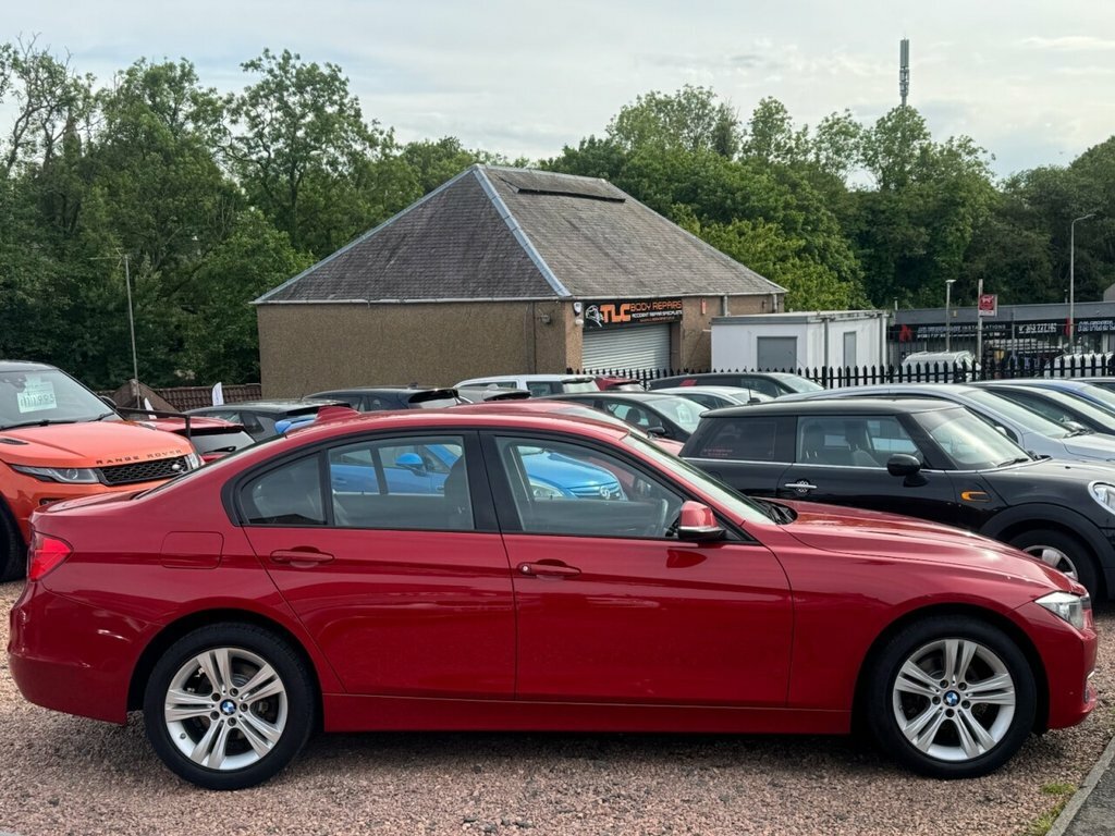 BMW 3 Series 1.6L Amg Line Red #5