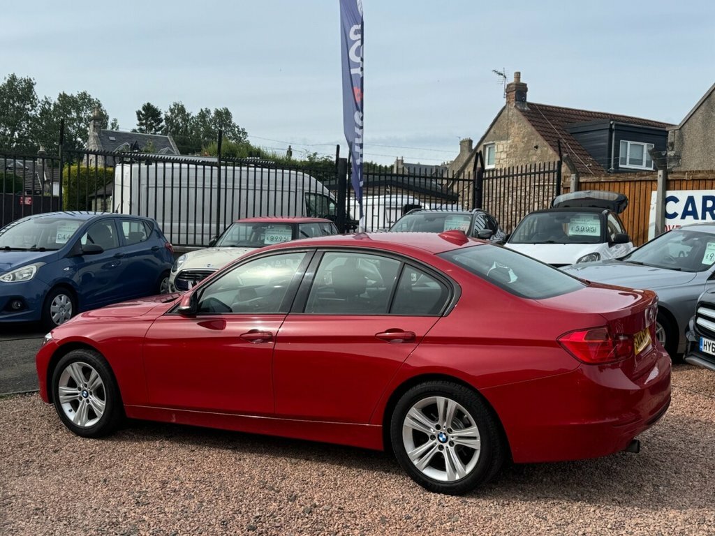 BMW 3 Series 1.6L Amg Line Red #4