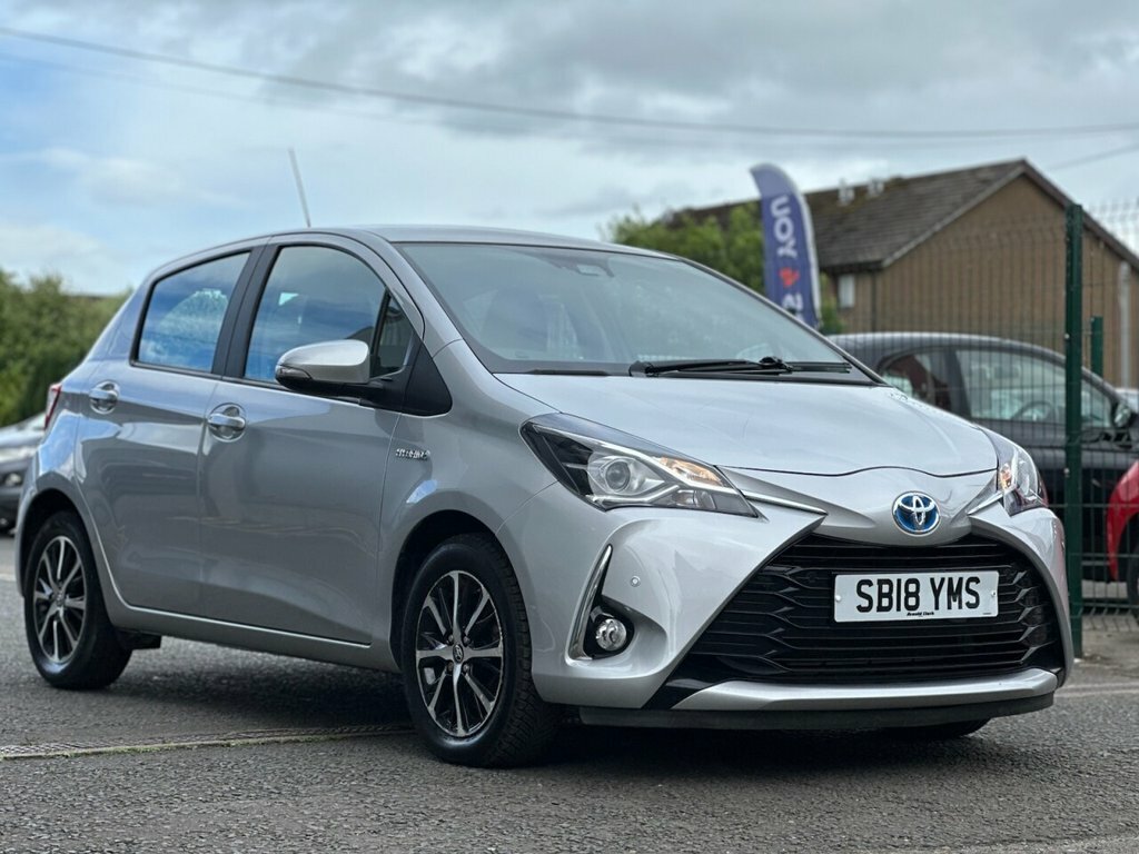 Toyota Yaris 1L Icon Tech Silver