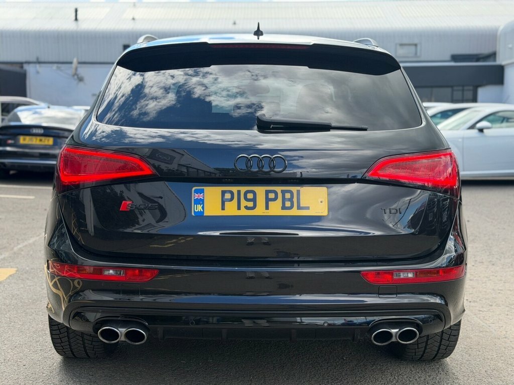 Audi SQ5 3L Plus P19PBL Black #6