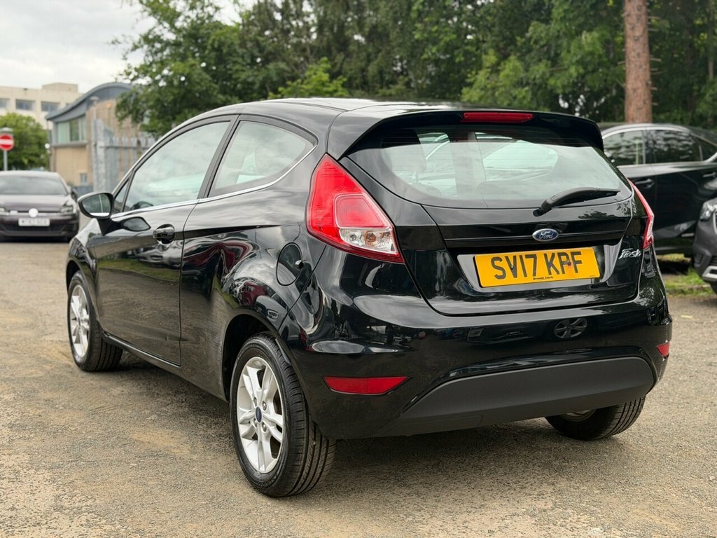 Ford Fiesta 1L Zetec Black #4