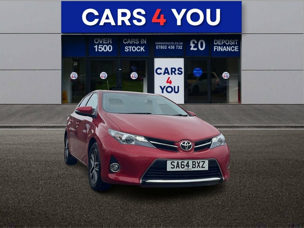 Toyota Auris 1.6L Icon Plus Red #3