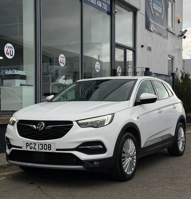 Vauxhall Grandland X 1.2L Business Edition Nav PGZ1308 White #2