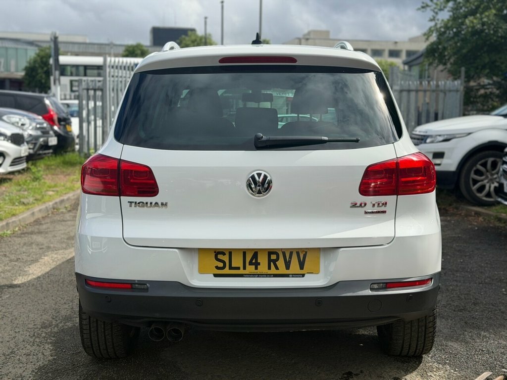 Volkswagen Tiguan 2L Match SL14RVV White #6