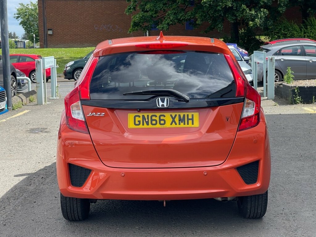 Honda Jazz 1.3L Ex GN66XMH Orange #6