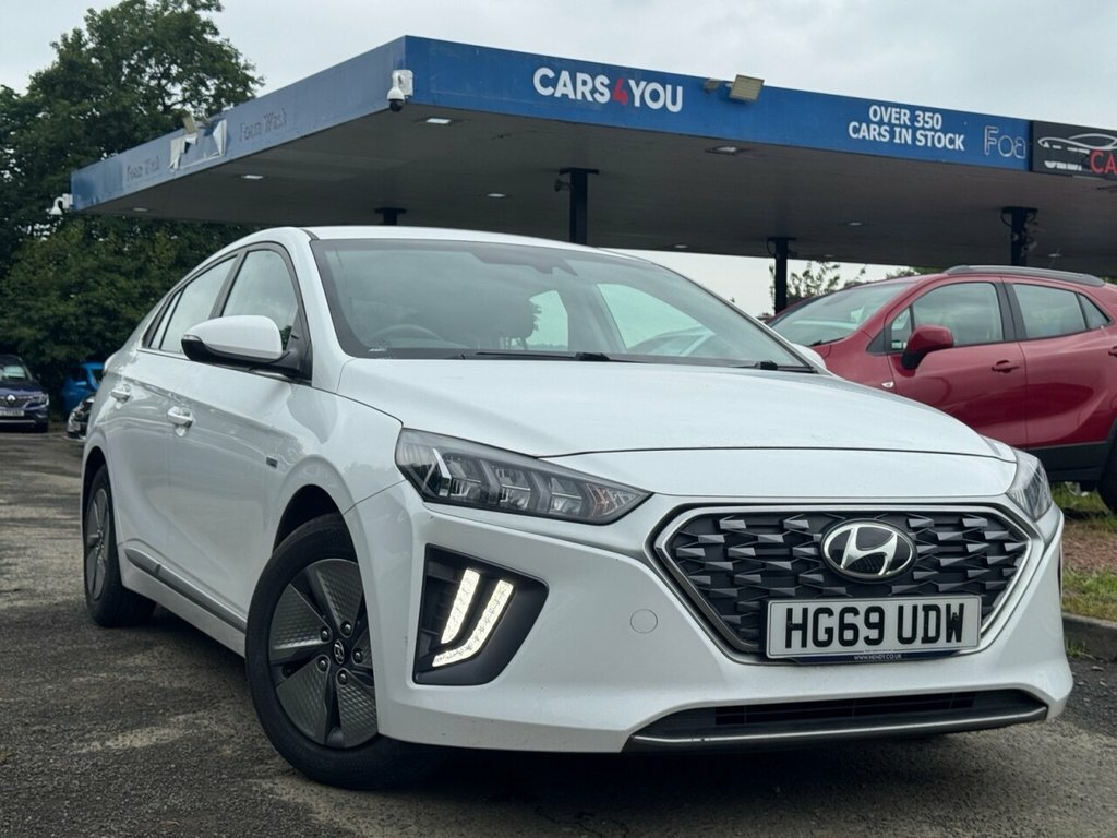 Hyundai Ioniq 1L Premium White