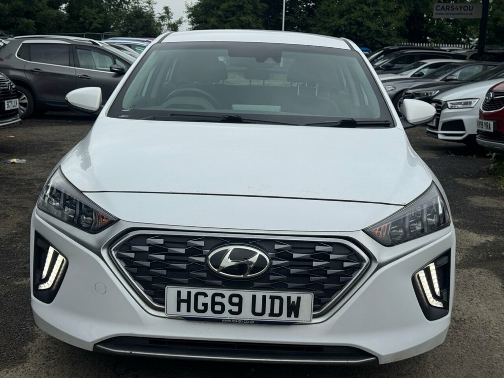 Hyundai Ioniq 1L Premium HG69UDW White #2
