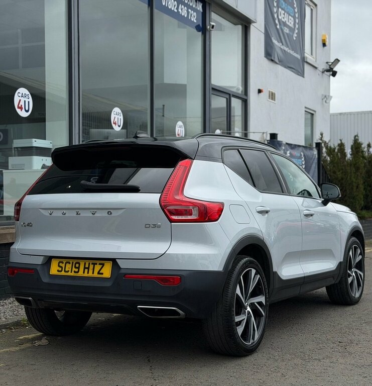 Volvo XC40 2L R-design Pro SC19HTZ Silver #3