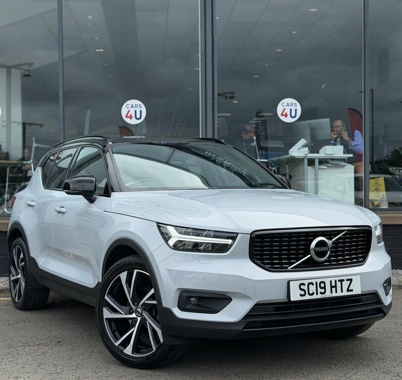 Volvo XC40 2L R-design Pro Silver