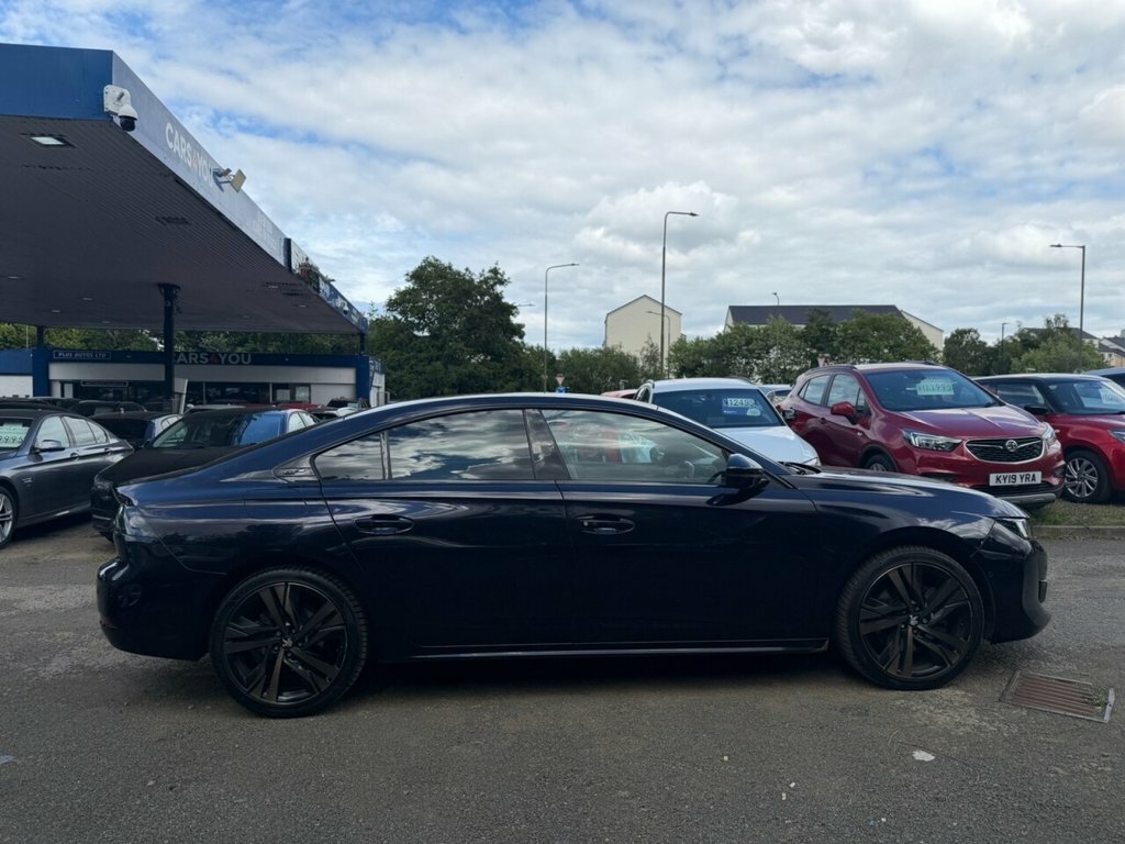 Peugeot 508 First Edition Red #7