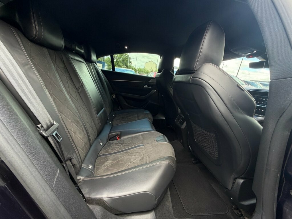 Peugeot 508 First Edition Red #14