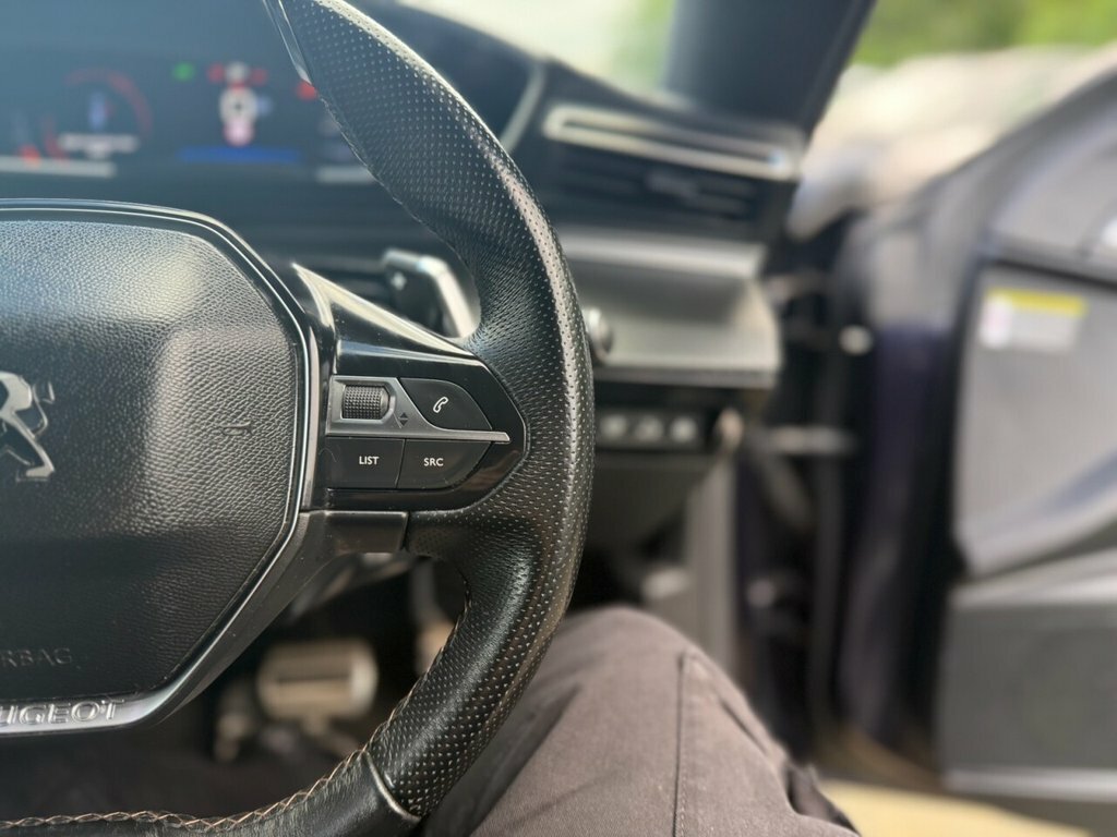 Peugeot 508 First Edition Red #25