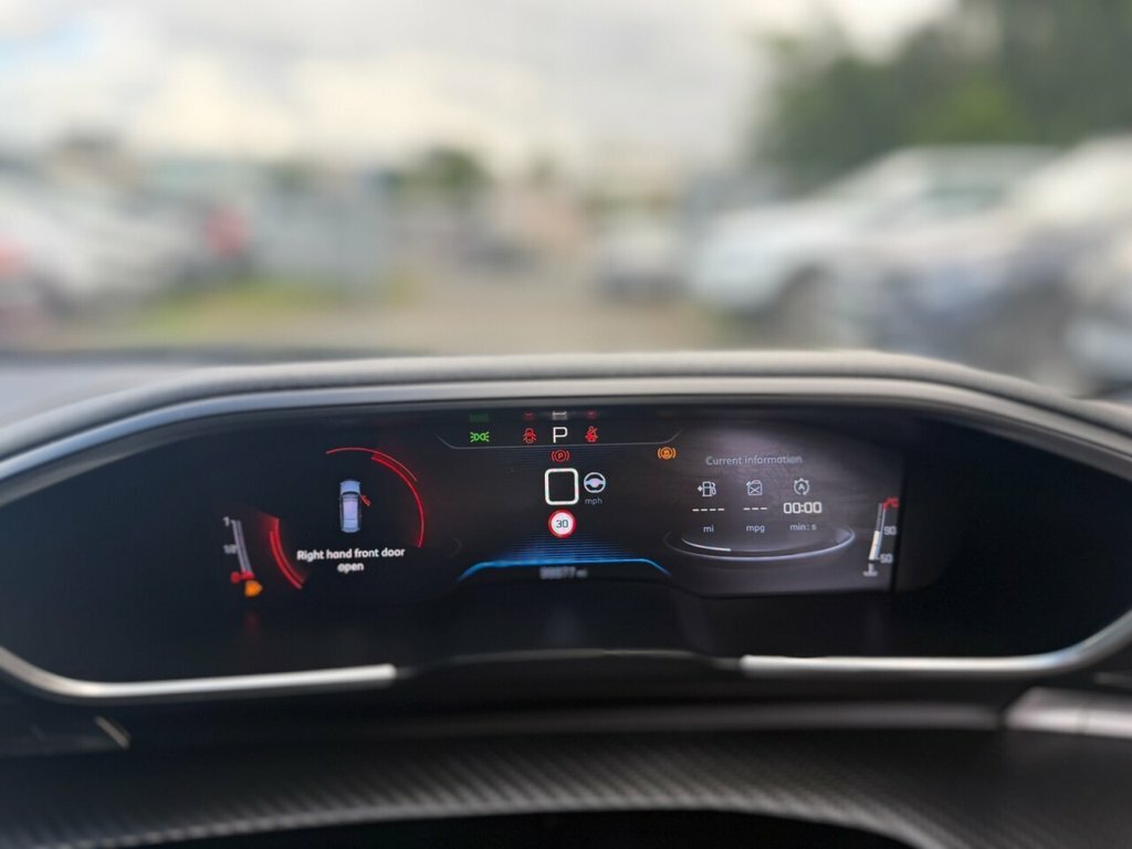 Peugeot 508 First Edition Red #23