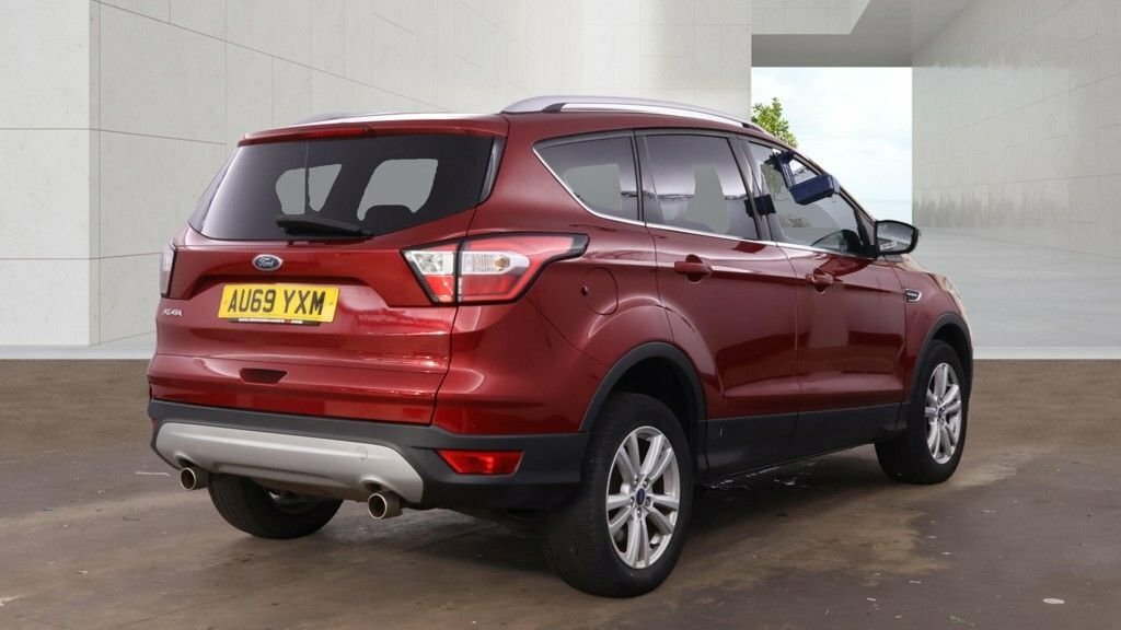 Ford Kuga 1.5L Zetec Red #4