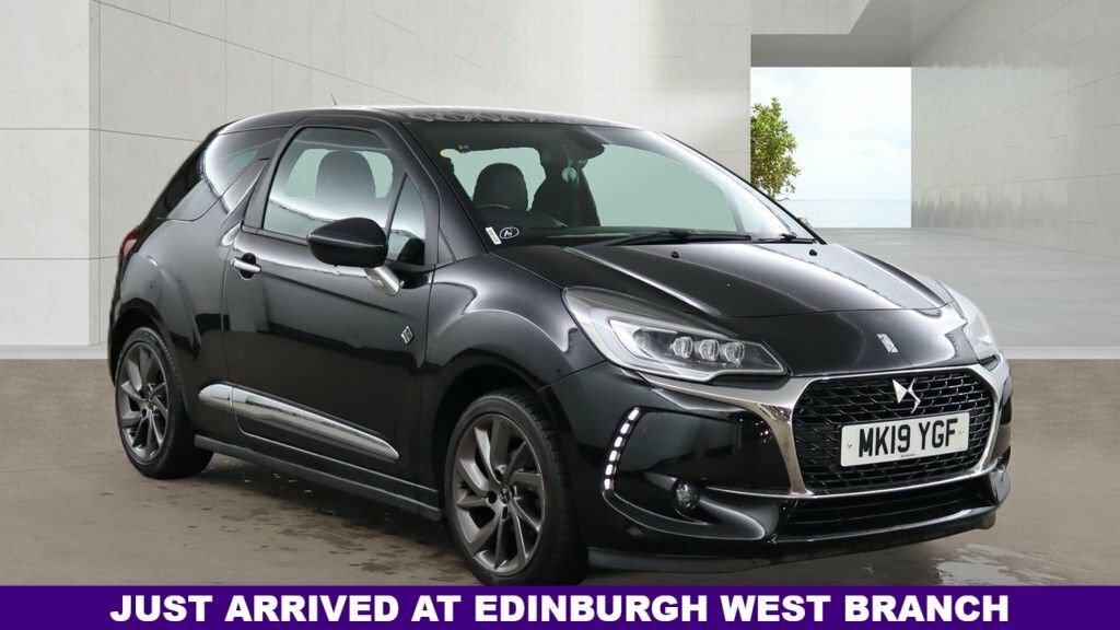DS DS 3 1.2L Forever Black