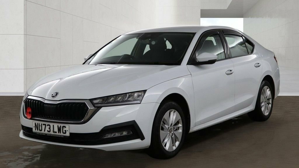 Skoda Octavia 1L Se White #2