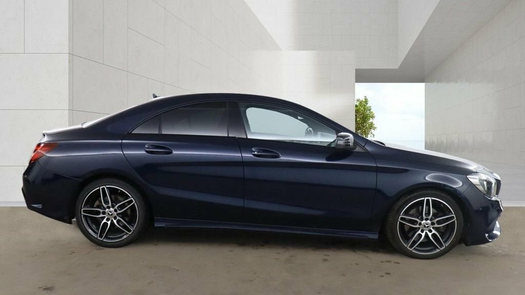 Mercedes-Benz CLA Class 2.1L Amg Line Blue #5