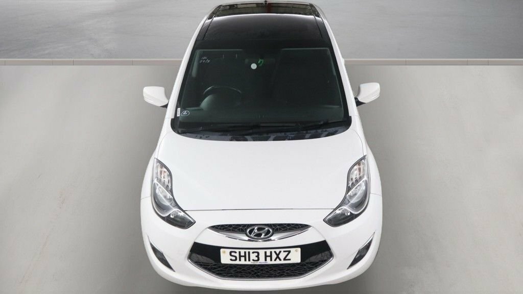 Hyundai Ix20 Active Grey #7