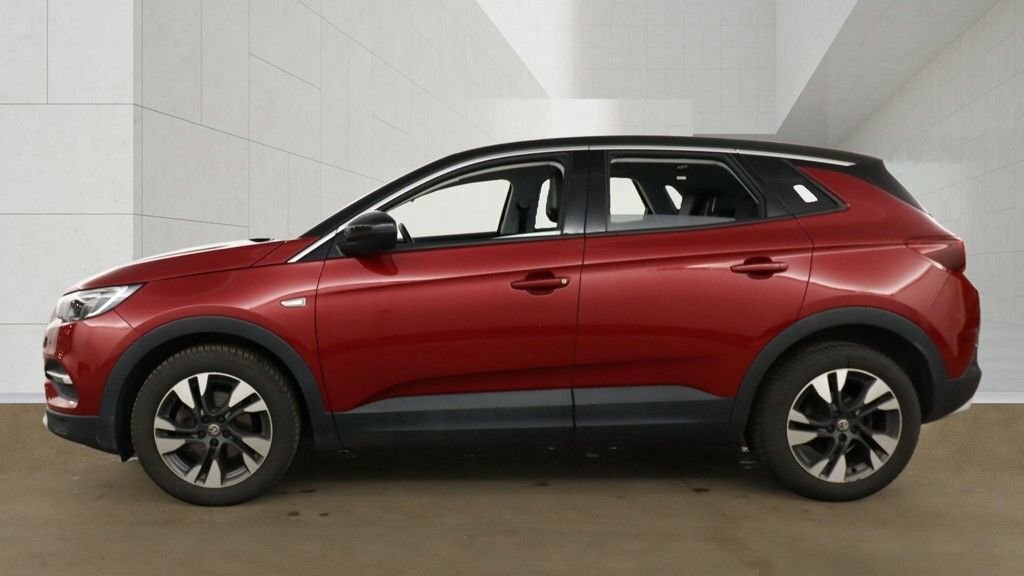 Vauxhall Grandland X 1.2L Sri Nav Red #6