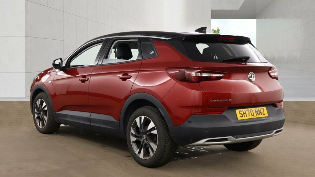 Vauxhall Grandland X 1.2L Sri Nav Red #3