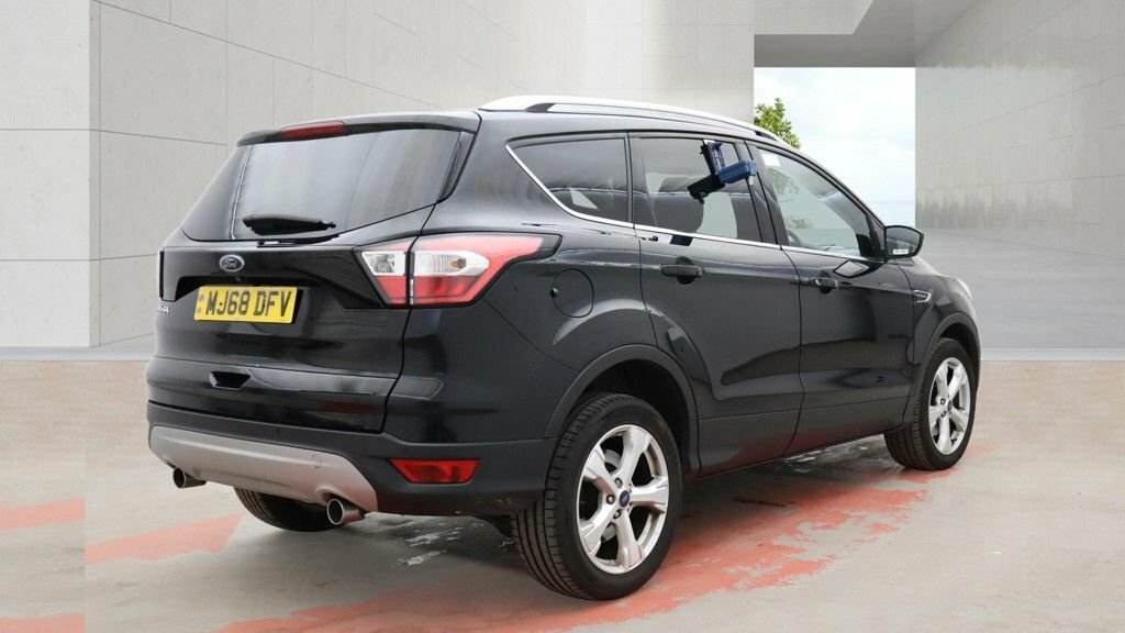 Ford Kuga 2L Titanium Black #4