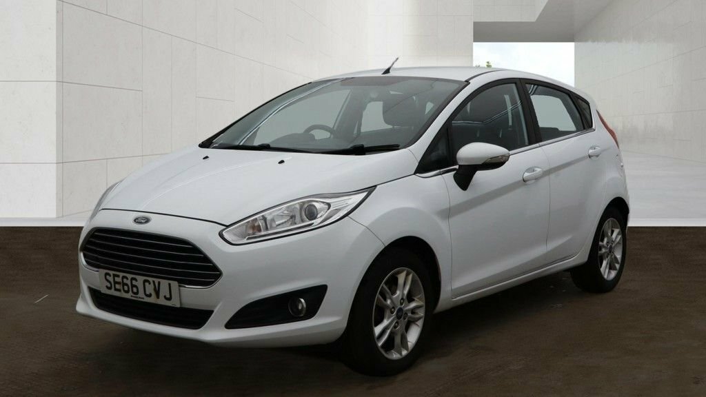Ford Fiesta 1.3L Zetec White #2