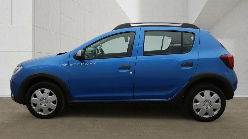 Dacia Sandero Stepway 1.5L Laureate Blue #5