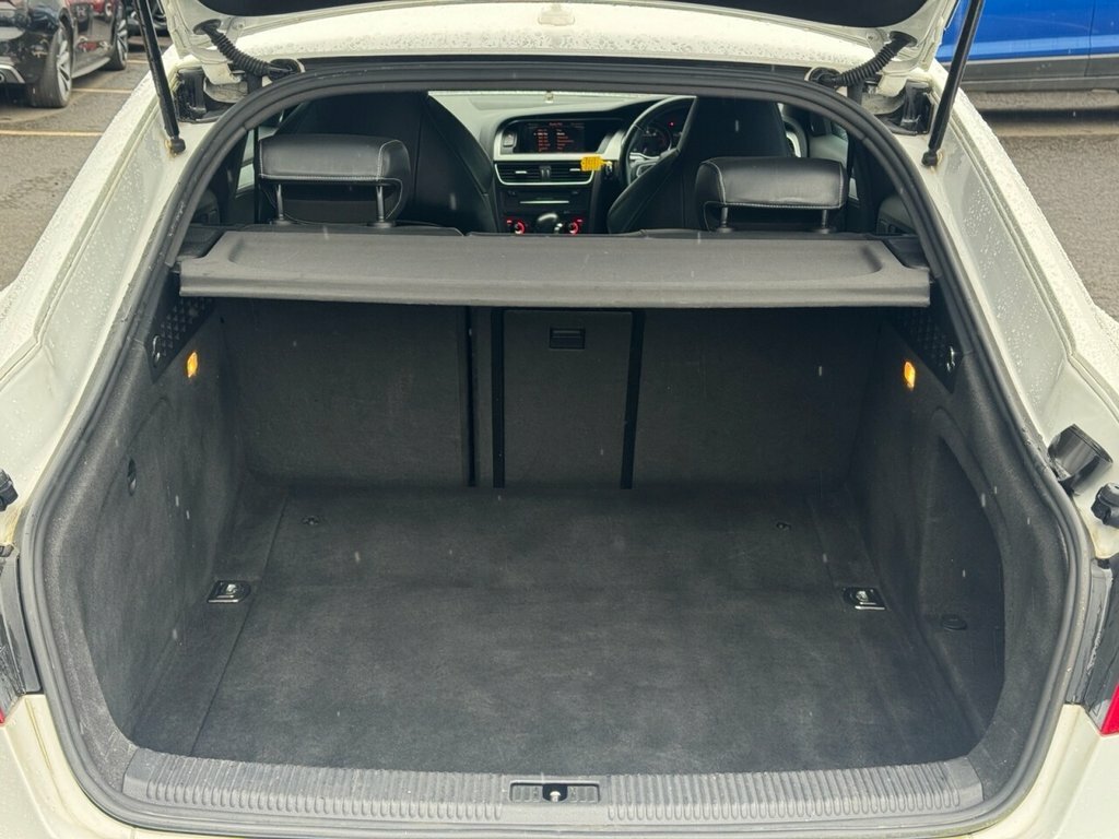 Audi S5 Hatchback 3.0 Silver #8