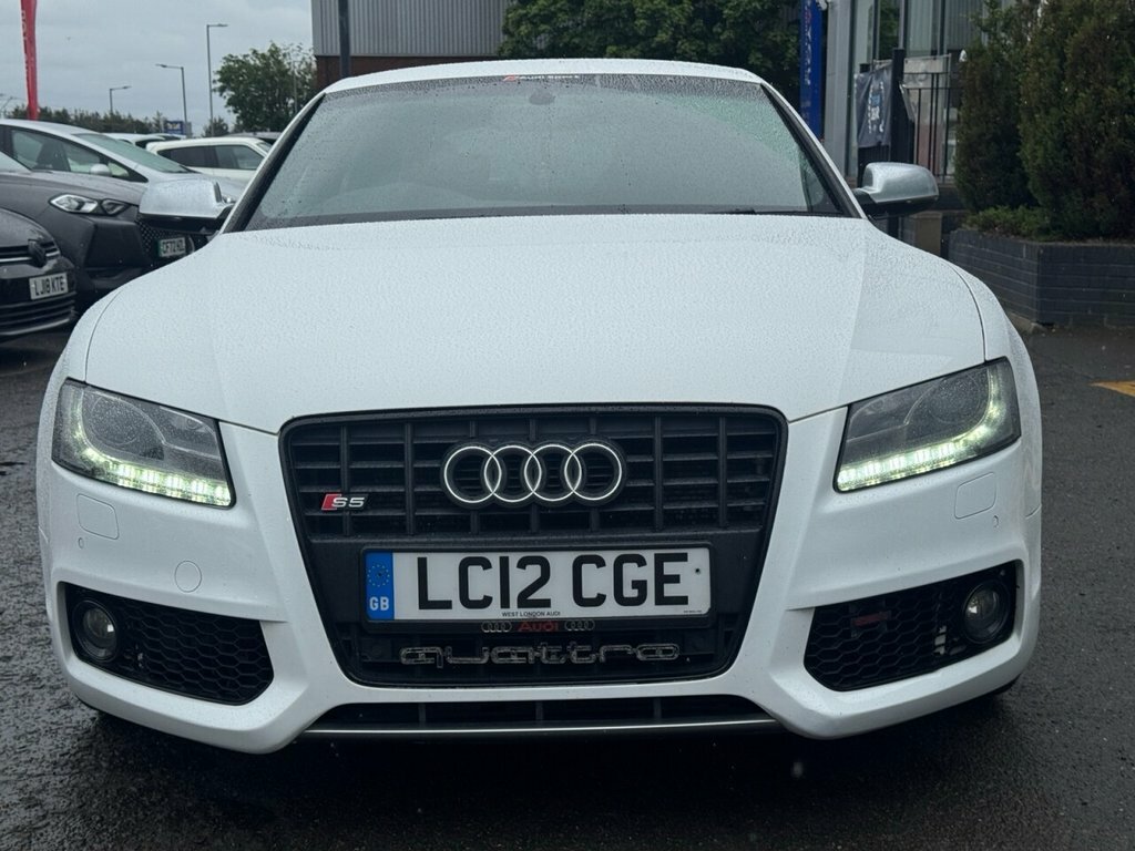 Audi S5 Hatchback White #2