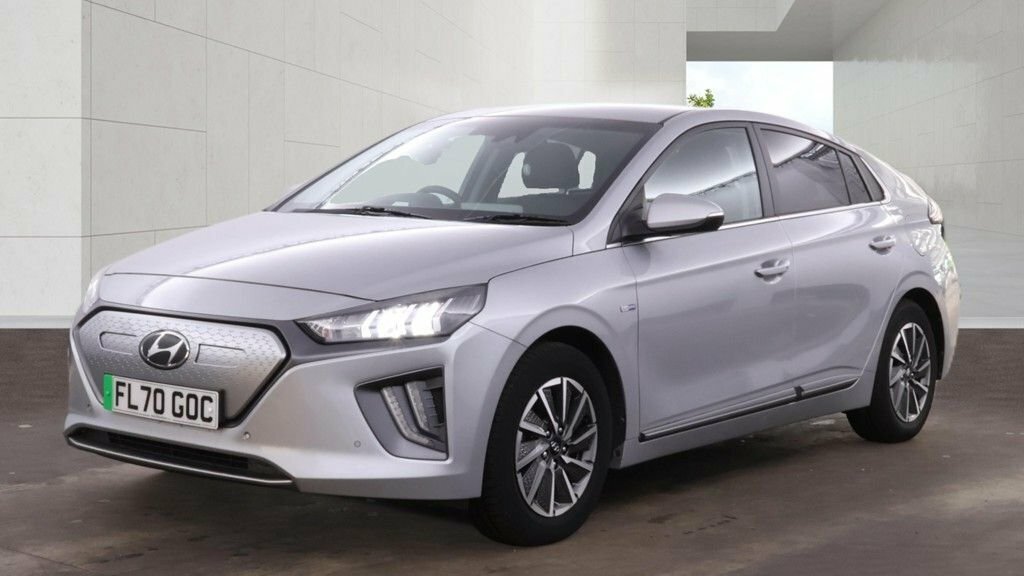 Hyundai Ioniq Hatchback Silver #2