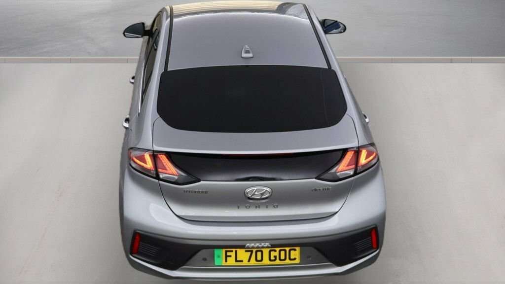Hyundai Ioniq Hatchback Silver #8