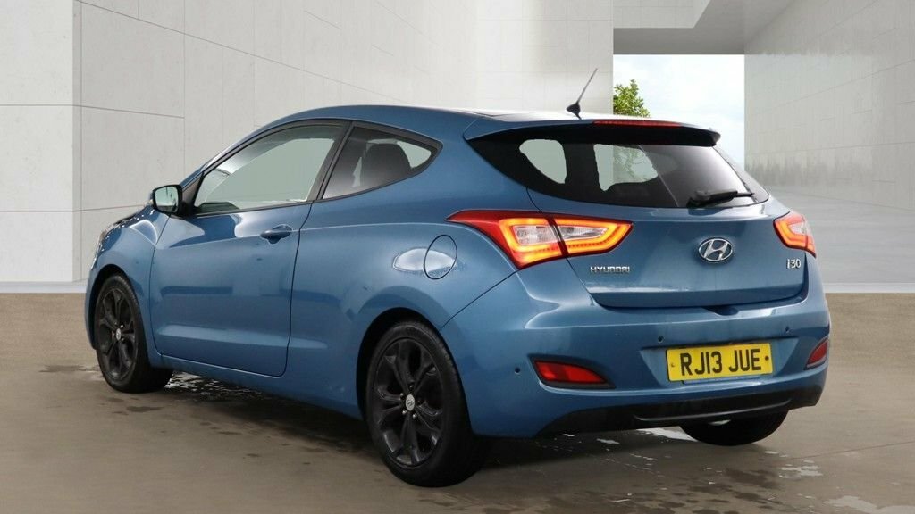 Hyundai I30 1.6L Sport Blue #3