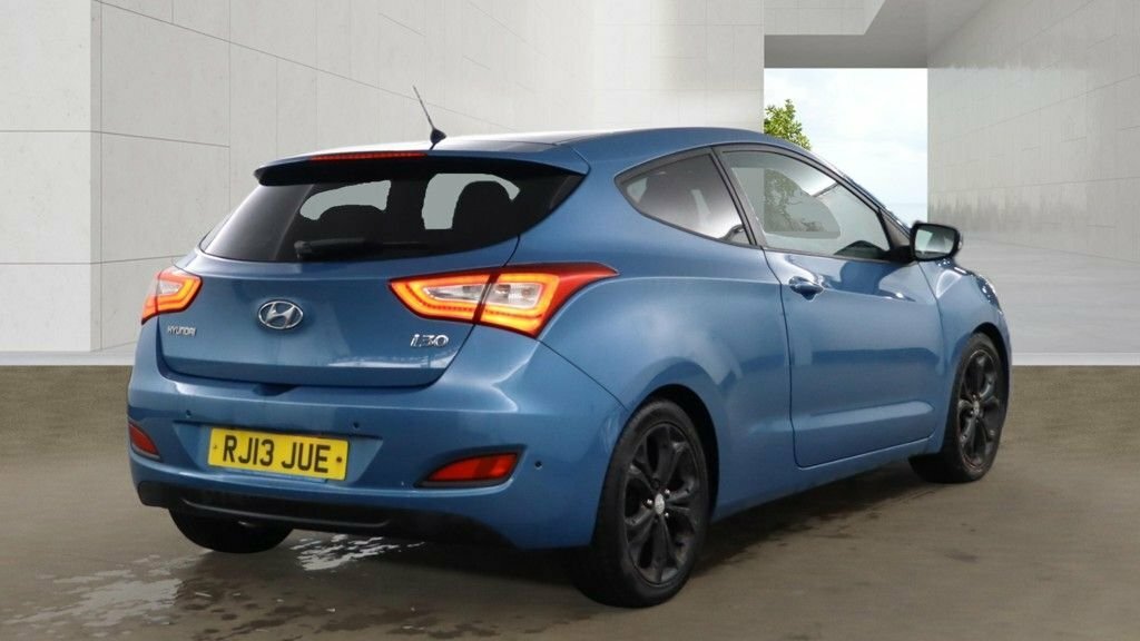 Hyundai I30 1.6L Sport Blue #4