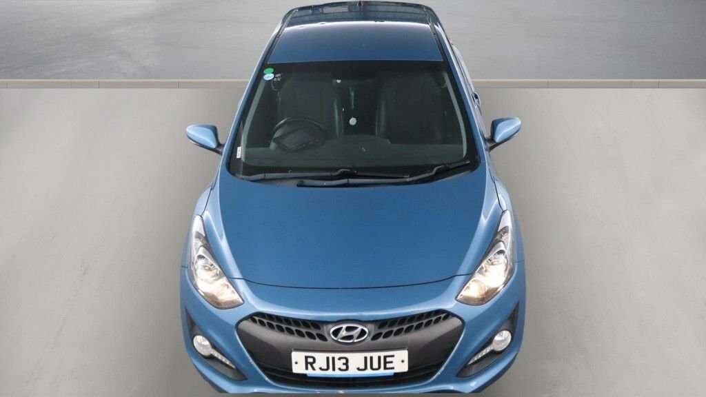 Hyundai I30 1.6 Crdi Active Black #7