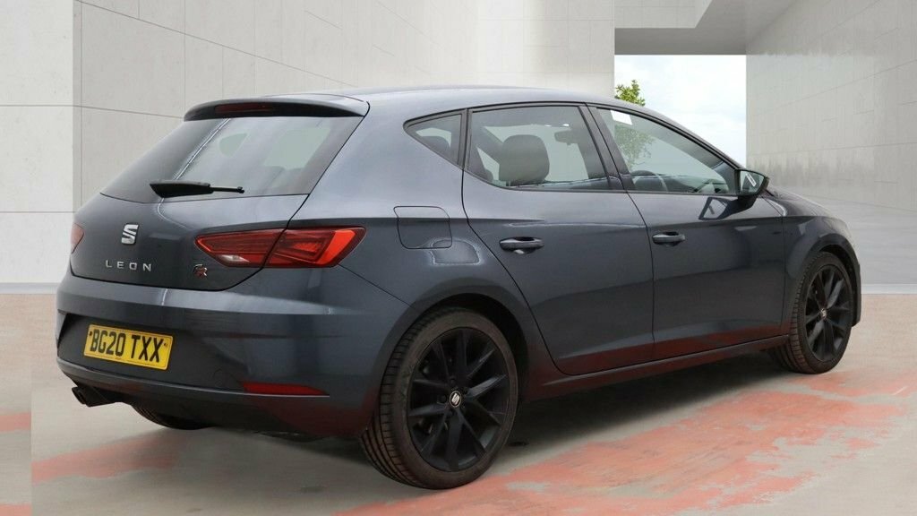 Seat Leon 1.5L Fr Black Edition Grey #4