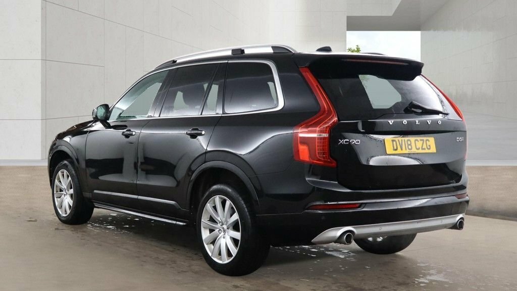 Volvo XC90 2L Momentum Black #3