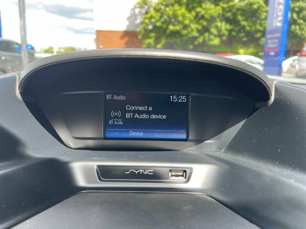 Ford Kuga Titanium Tdci Green #20