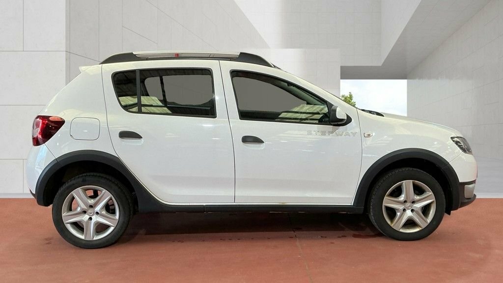 Dacia Sandero Stepway Hatchback White #5