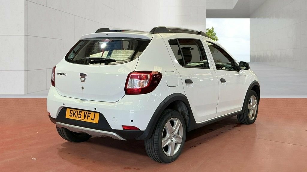 Dacia Sandero Stepway Hatchback White #4