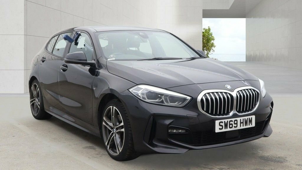 BMW 1 Series 1.5L M Sport Black