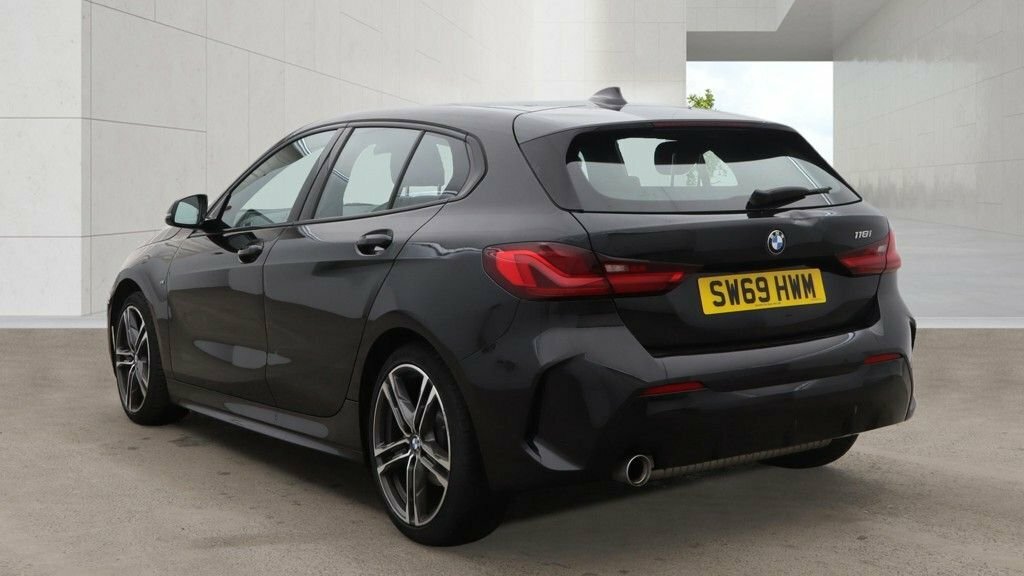 BMW 1 Series 1.5L M Sport Black #3