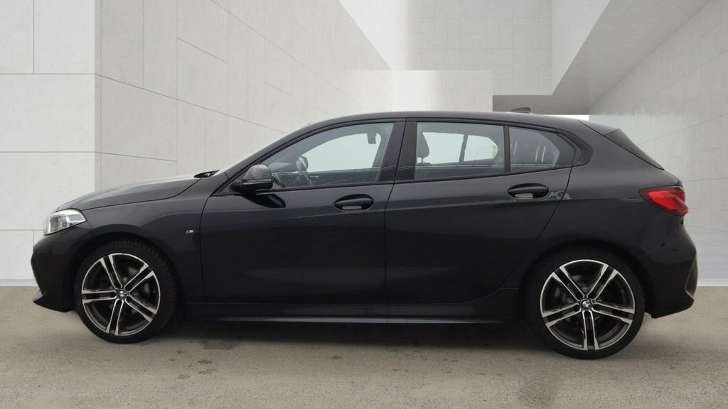 BMW 1 Series 1.5L M Sport Black #6
