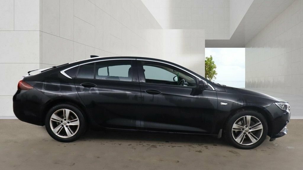 Vauxhall Insignia 1.6L Sri Nav Black #5