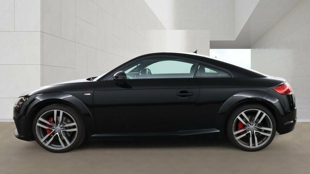 Audi TT 2L S Line Black #5